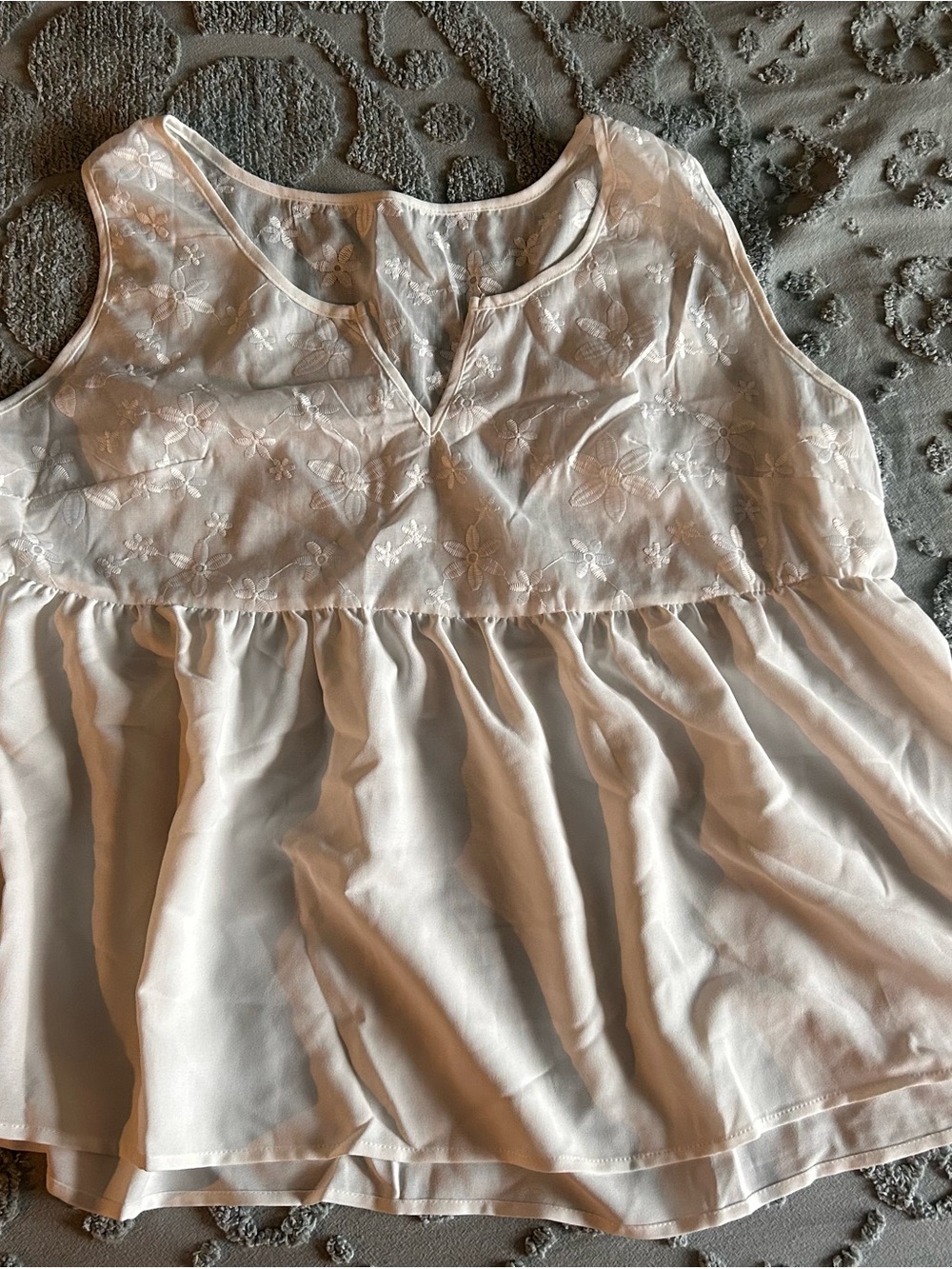 Women's White Sleeveless Embroidered Peplum Tank Top